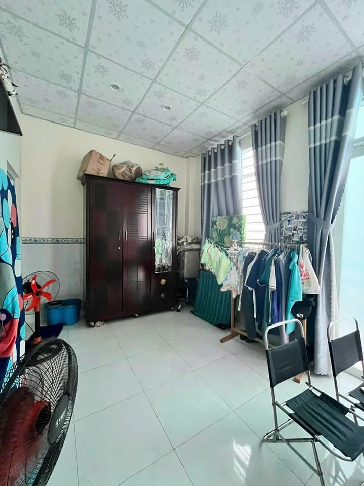 Nhà 1 trệt 1 lầu tại chợ cơ khí An Bình, 61m² giá 2 tỷ - Cơ hội vàng cho bạn!