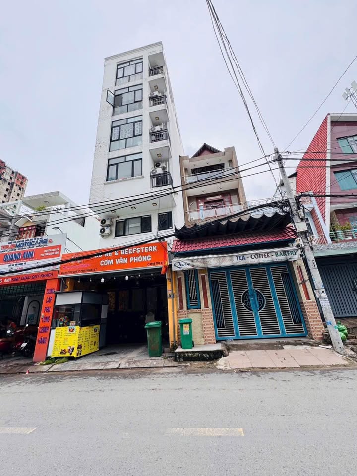 Nhà mặt tiền kinh doanh Lê Thị Chợ, Quận 7 - 5x32m, giá 18.9 tỷ - Cơ hội đầu tư sinh lời cao!