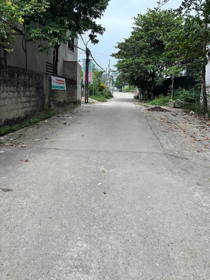 Đất thổ cư Nông Tiến, Tuyên Quang 100m² - Gần chợ mới và Ủy ban phường