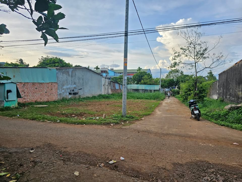 Đất ở Làng Chúet 1, Thắng Lợi, Pleiku 279m² giá 1.65 tỷ - Cơ hội đầu tư tuyệt vời!