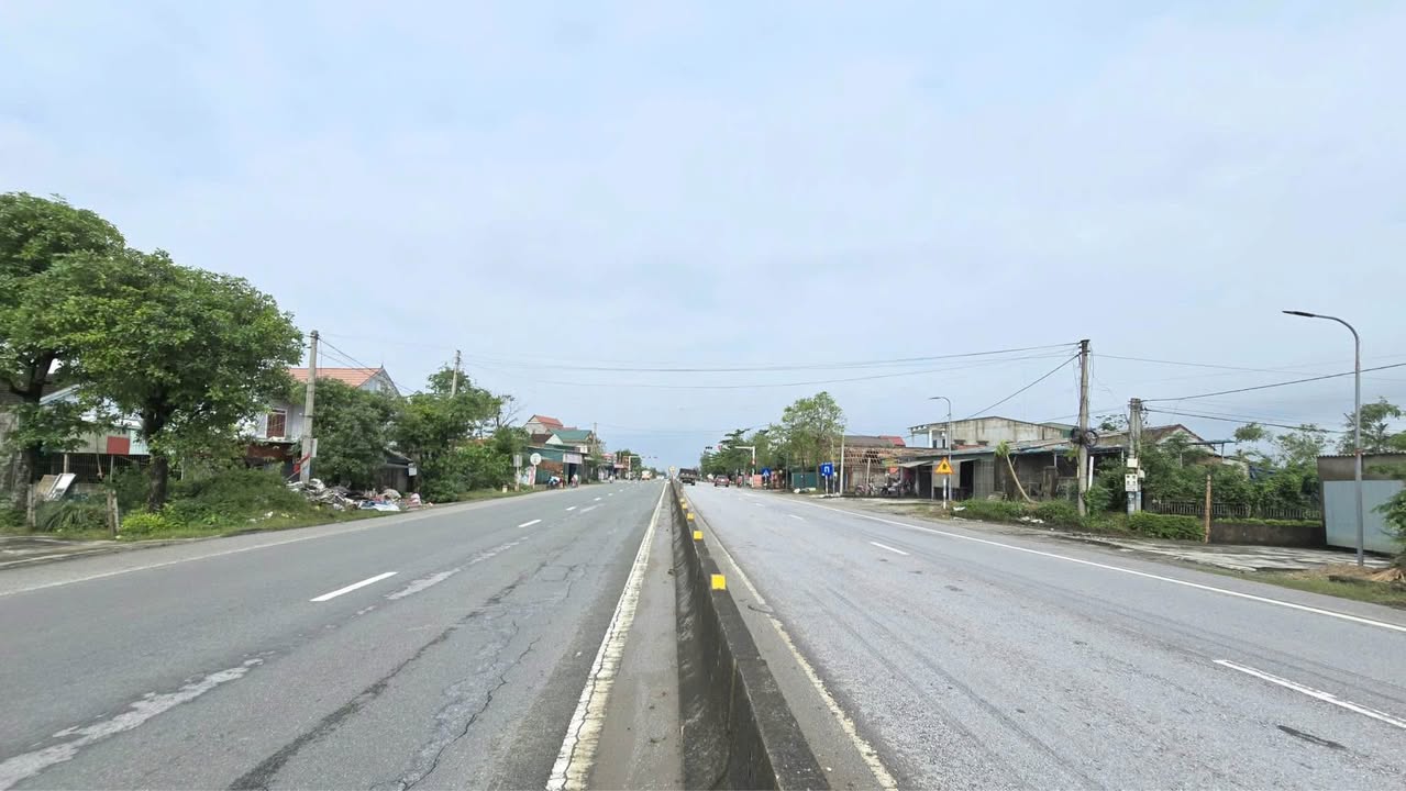 Đất mặt tiền Quốc Lộ 1A, xã Thạch Liên, 119.8m² giá 2 tỷ - Cơ hội đầu tư tuyệt vời!