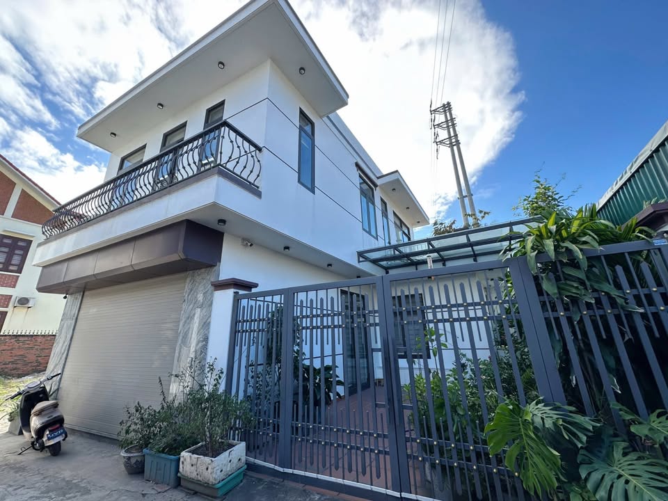 Nhà 2 tầng Cẩm Bình 103m² giá 3 tỷ - Chính chủ bán gấp!