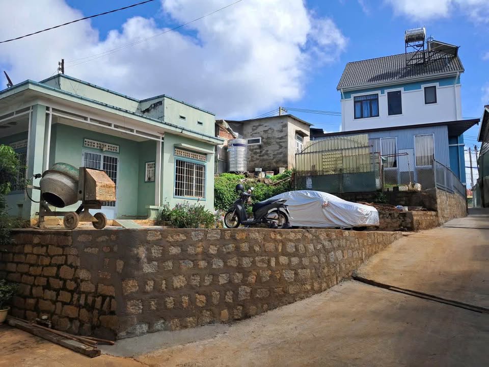 Nhà riêng 307m² tại Xuân Thọ, Đà Lạt - Sổ đỏ thổ cư 100% chỉ 3.8 tỷ!