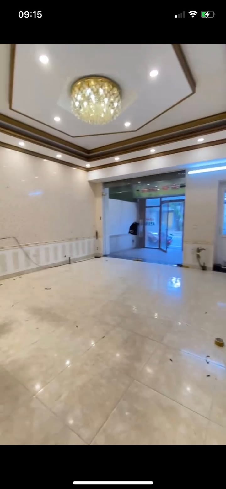 Nhà cho thuê 4 tầng tại Hưng Phúc, Vinh 95m² - Vị trí đắc địa, phù hợp làm văn phòng!