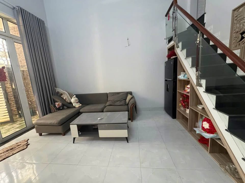 Bán nhà hẻm 144/29 Phạm Ngũ Lão 104m² giá 1.98 tỷ - Khu dân cư an ninh, yên tĩnh!