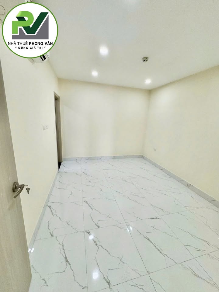 Căn hộ Hoàng Huy Lạch Tray 62m² giá 6 triệu - Căn góc rộng rãi, không đồ!