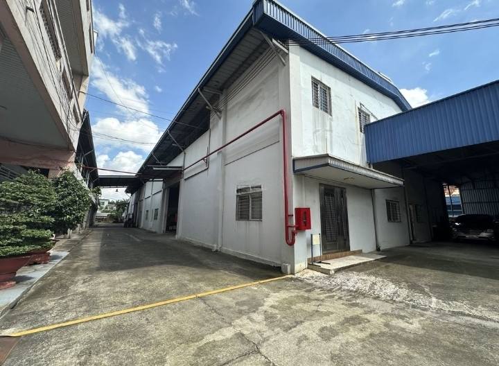 Nhà xưởng chuẩn châu Âu mặt tiền QL1A, An Phú Đông, 5500m² - Cơ hội đầu tư lớn!