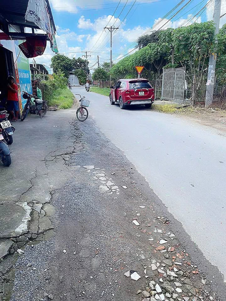 Đất thổ cư mặt tiền đường Hoa Nắng, Tân Thạnh Đông, Củ Chi 193m² giá 3.6 tỷ - Cơ hội đầu tư hấp dẫn!