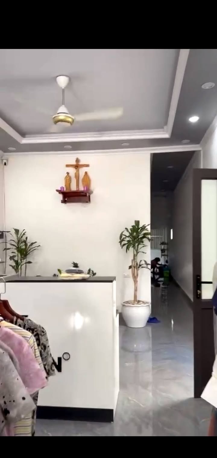 Nhà cấp 4 2 mặt tiền đường Quảng Ngọc 80m² giá 2.2 tỷ - Tiện ích ngập tràn!