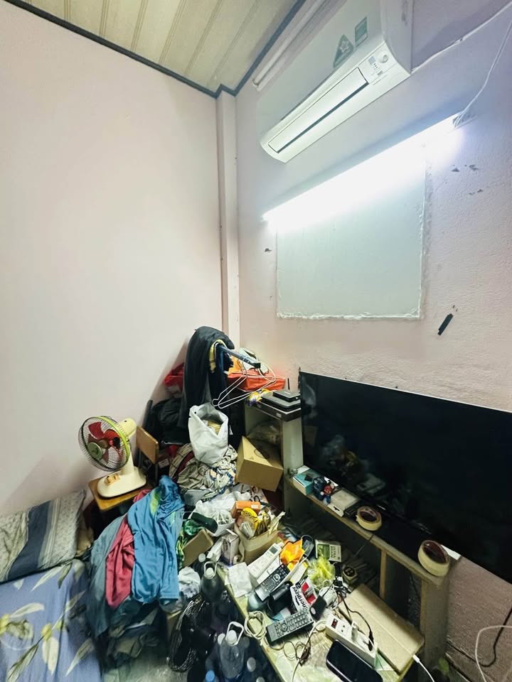 Nhà phố Tân Định Quận 1 12m² giá 8 tỷ - Vị trí đẹp, sẵn sàng xây mới!