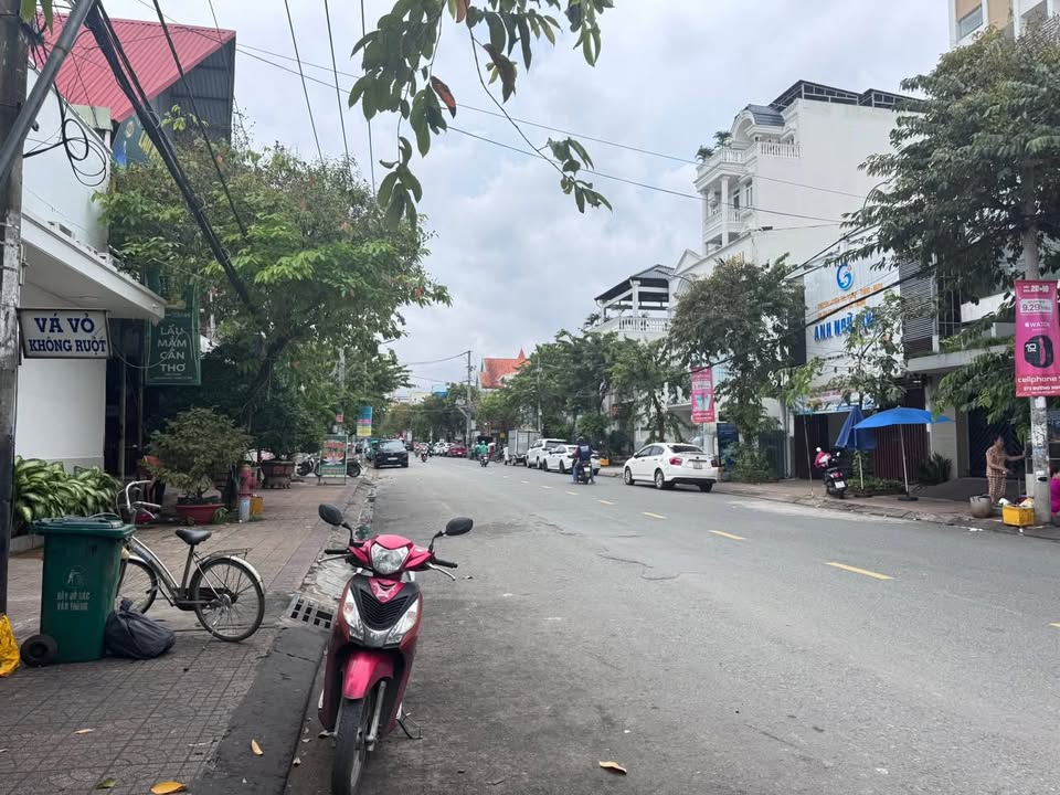 Bán Nhà Mặt Tiền Đường Trần Ngọc Quế, Phường Xuân Khánh, Quận Ninh Kiều, Diện Tích 230m² - Kinh Doanh Sầm Uất!