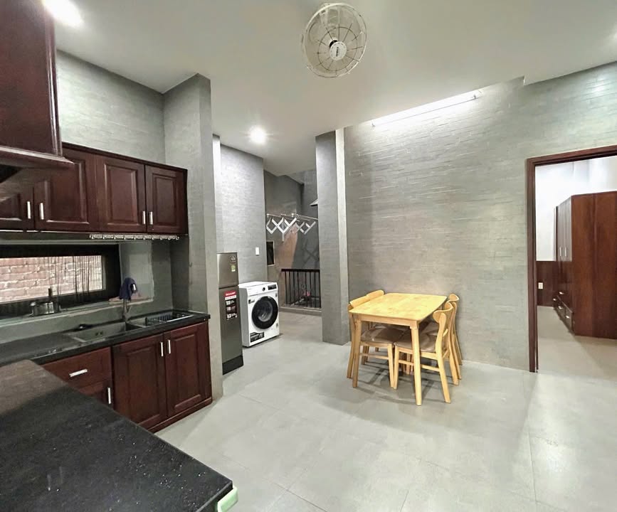 Căn hộ 2 phòng ngủ Đà Nẵng 70m² - Gần biển Mỹ Khê tuyệt đẹp!