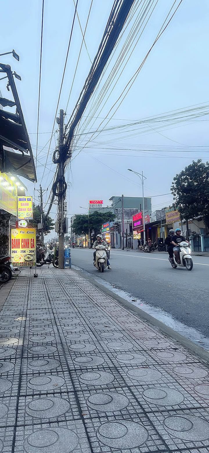 Bán gấp FrontHouse Thủ Khoa Huân 285m² giá 12 tỷ - Tặng 2 căn nhà