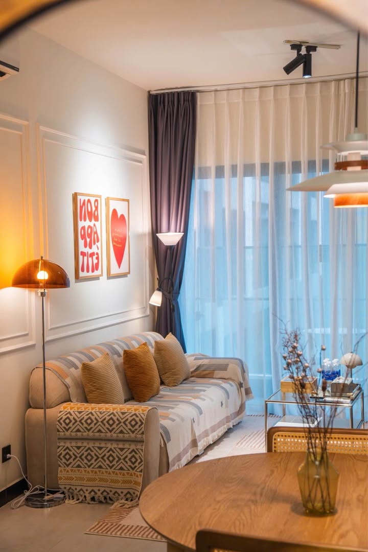 Căn hộ Delasol Quận 4 83m² giá 26 triệu - Đẳng cấp sang trọng ngay trung tâm!