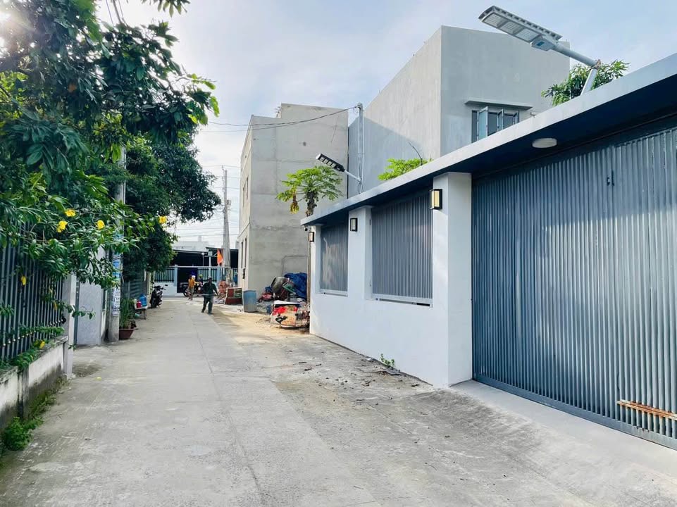 Bán đất KP9 Tân Phong, 138m² giá 3.9 tỷ - Sổ hồng chính chủ, đường ô tô thông thoáng!