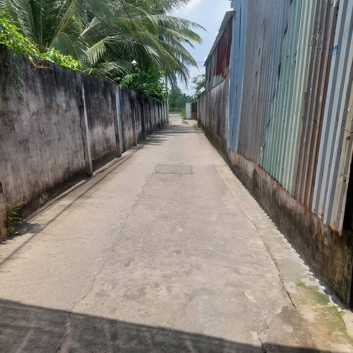 Nhà riêng tại xã Bình Tâm, TP Tân An, 153m² - Gần bệnh viện, xe hơi vào tận nhà!