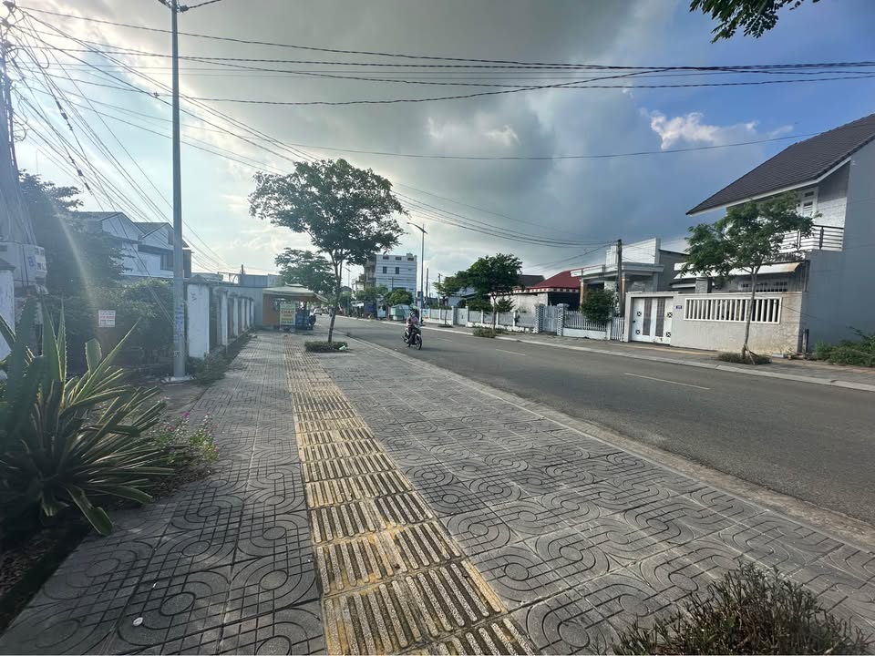 Đất Long Điền 108m² giá 1.8 tỷ - Mặt tiền đường 16, cơ hội đầu tư tuyệt vời!