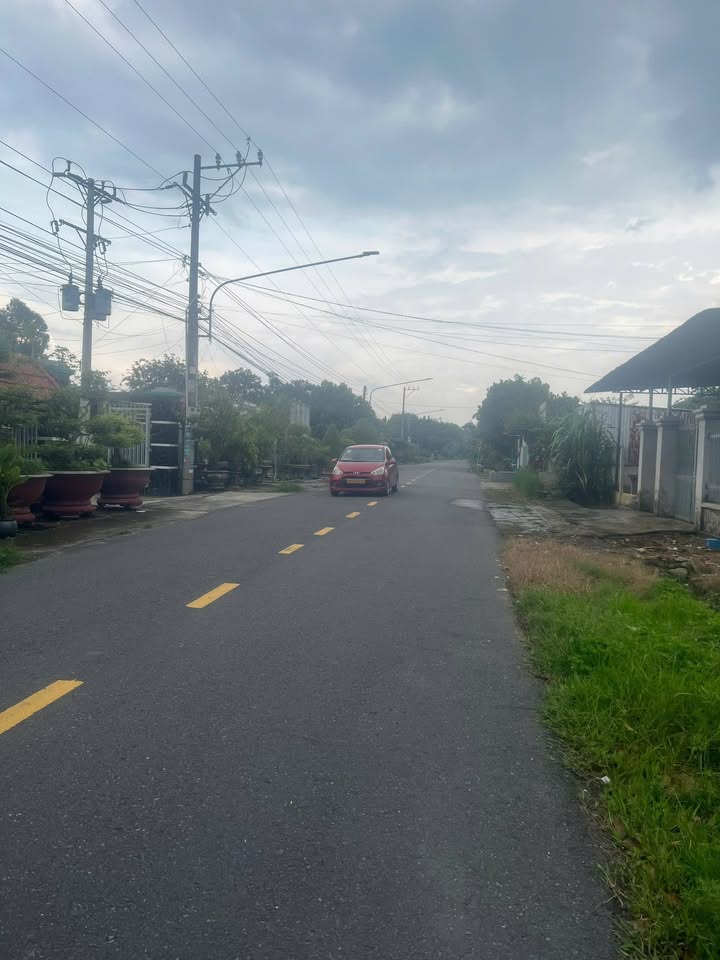 Đất nền Hòa Lợi, Bến Cát 520m² giá 3 tỷ - Mặt tiền đường nhựa rộng rãi!