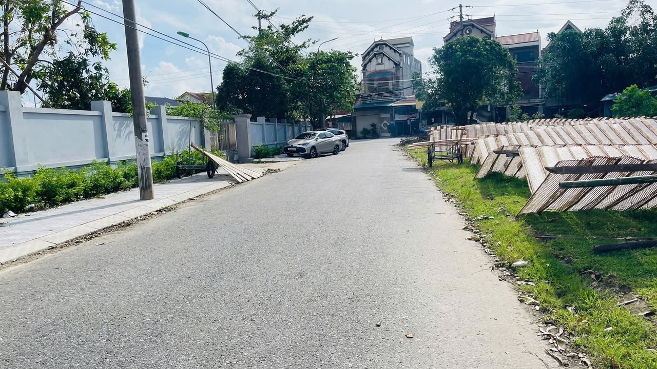 Đất nền Thạch Quý 155m² giá 3.3 tỷ - Vị trí đắc địa gần bệnh viện!