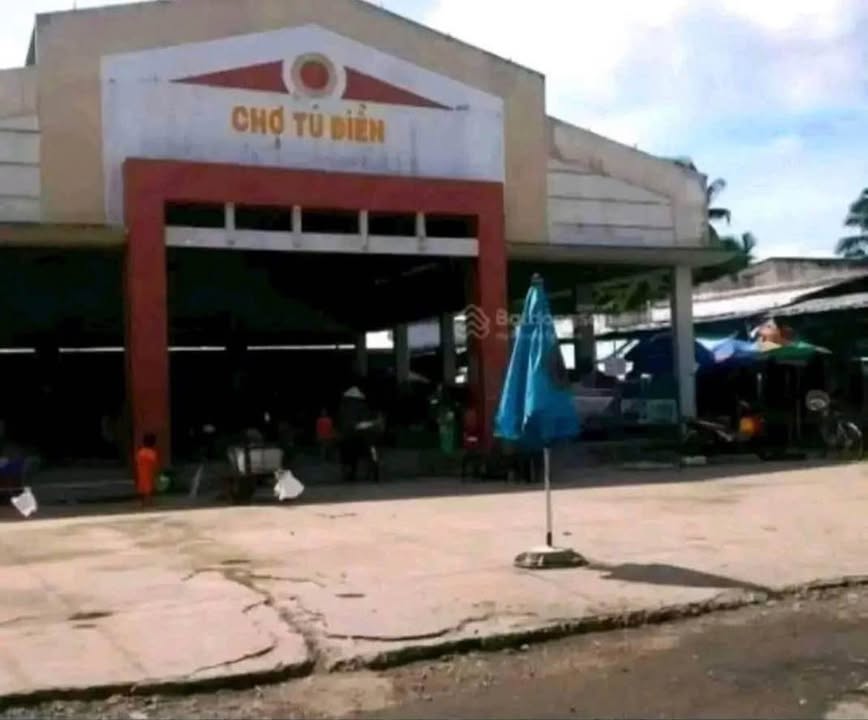 Nhà Đất Mặt Tiền Đường Nguyễn Văn Cánh, Bến Tre 364m² giá 11.67 tỷ - Cơ hội đầu tư vàng!