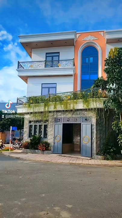 FrontHouse 2 mặt tiền Phường Bình Chuẩn 87m² giá 6.7 tỷ - Kiến trúc hiện đại đẳng cấp!