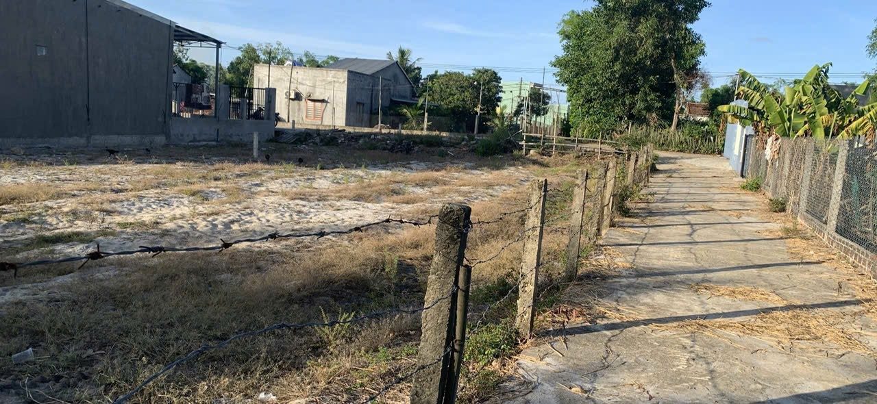 Đất vườn Tam Phú, Tam Kỳ 385m² giá 1.3 tỷ - Lô góc 2 mặt tiền, đường ô tô