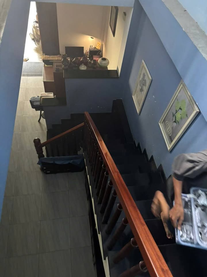 Nhà phố Vĩnh Phú - 140m² giá 5 tỷ - Thoáng mát, tiện nghi!