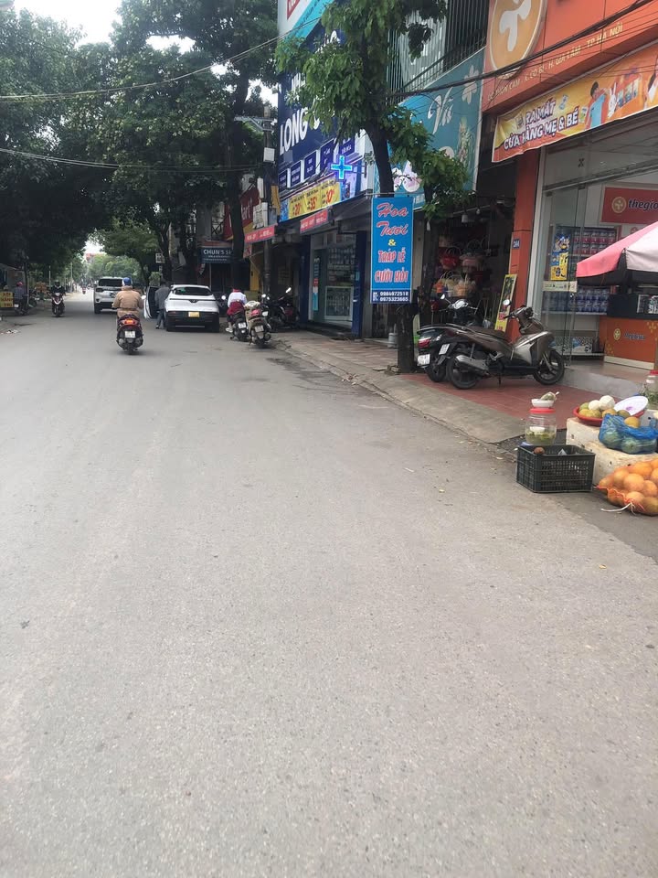 Đất thổ cư thôn Hội, Cổ Bi, Gia Lâm 76m² giá 4.56 tỷ - Sổ đỏ chính chủ, ô tô tránh