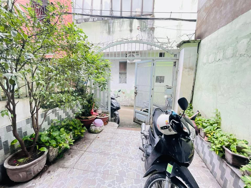 Nhà bán quận Bình Thạnh 60m² giá 6 tỷ - Thiết kế 3 tầng hiện đại!