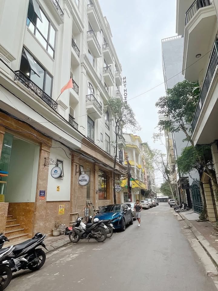 Nhà phố Nguyễn Chí Thanh Đống Đa 90m² giá 40 tỷ - Dòng tiền 350 triệu/tháng!