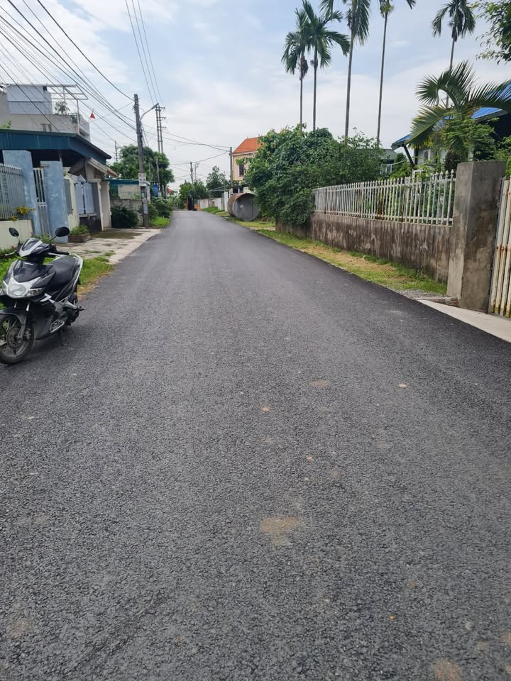 Đất nền Yên Thanh Uông Bí 100m² giá chỉ 850 triệu - Đường ô tô vào tận nơi!