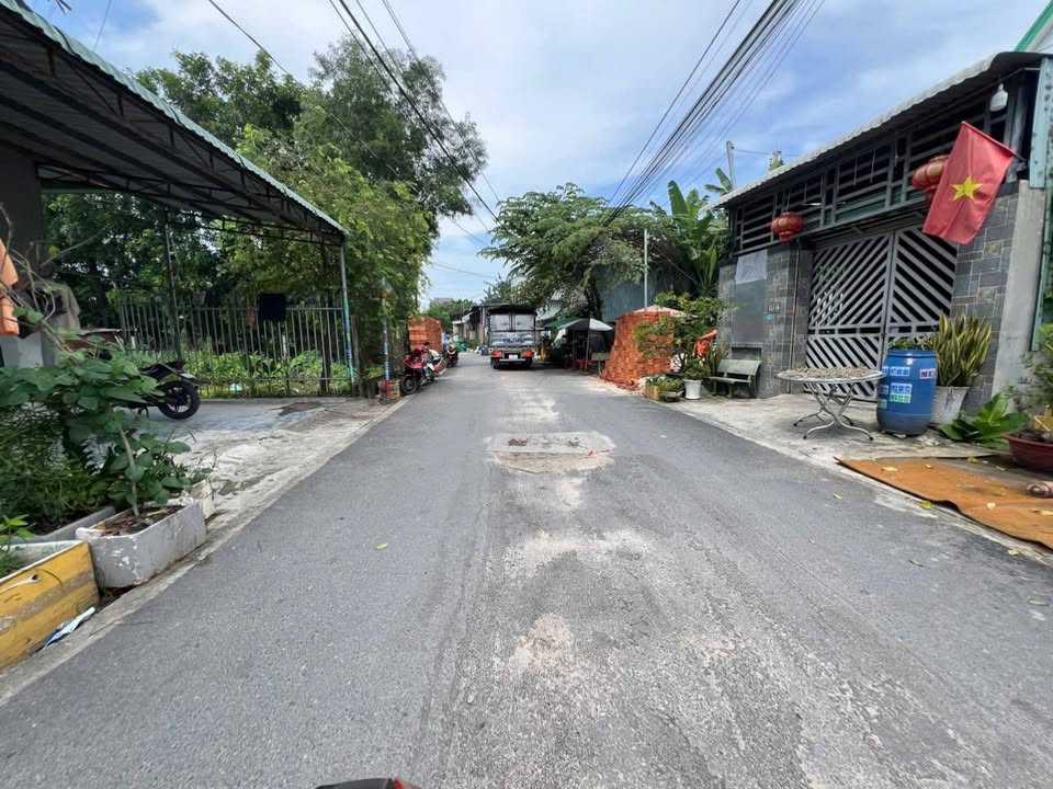 Mặt tiền kinh doanh Tân Định 190m² giá 2 tỷ - Đầu tư sinh lời ngay!