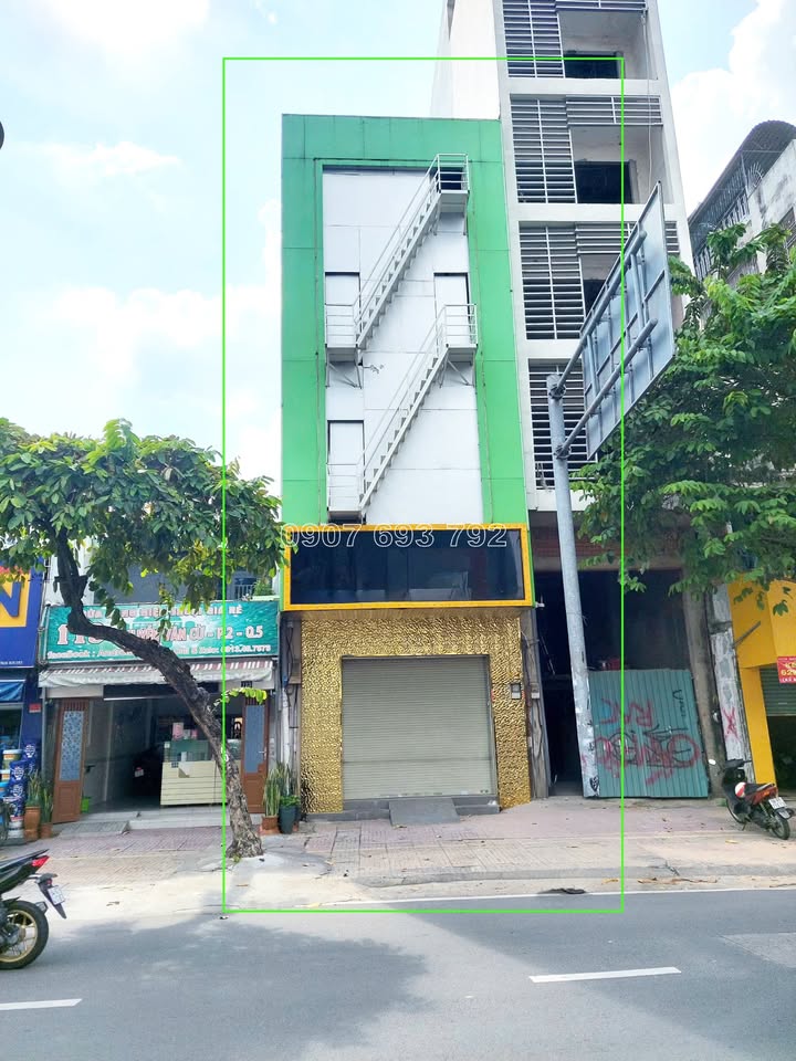 Cho thuê nhà mặt tiền Cách Mạng Tháng 8, Q.3 - Diện tích 75m² giá 90 triệu/tháng - Kinh doanh thuận lợi!