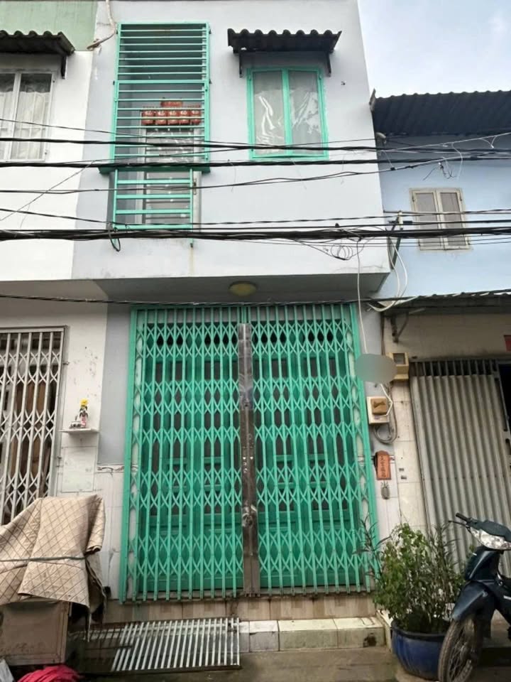 Nhà phố 41, Phường 16, Quận 8, 12m² giá 860 triệu - Sổ hồng chính chủ!