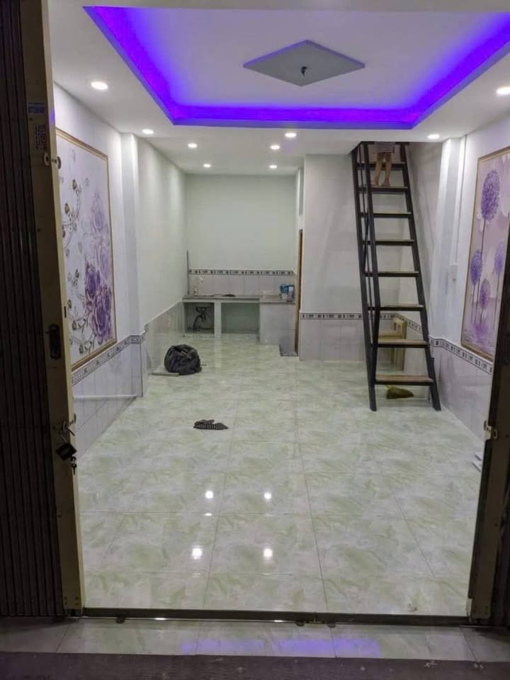 Nhà cho thuê tại Đường số 10, Bình Thạnh 22m² chỉ 3.5 triệu - Đẹp lung linh!