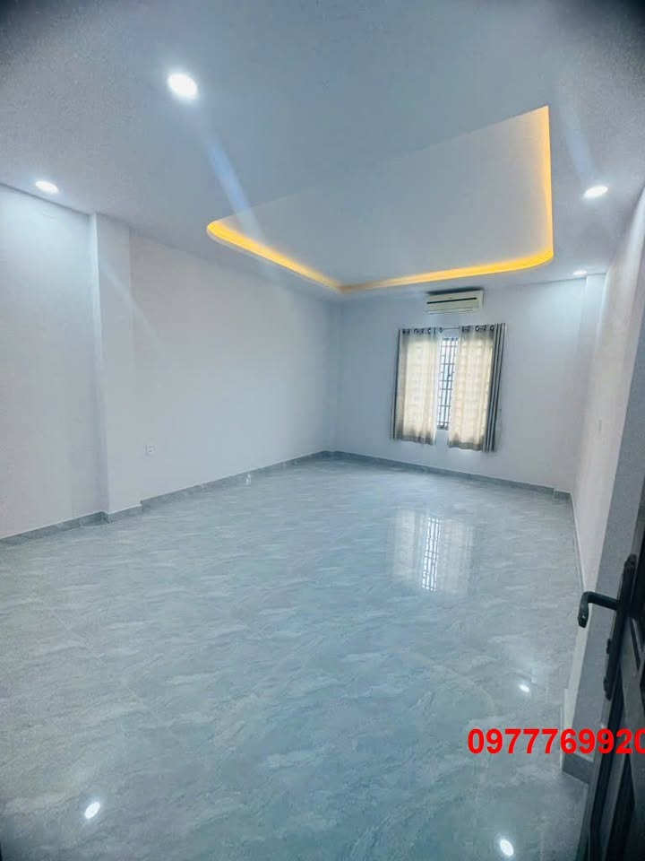Chung cư dịch vụ Tân Phú 72m² giá 11.99 tỷ - Đầu tư sinh lời lý tưởng!