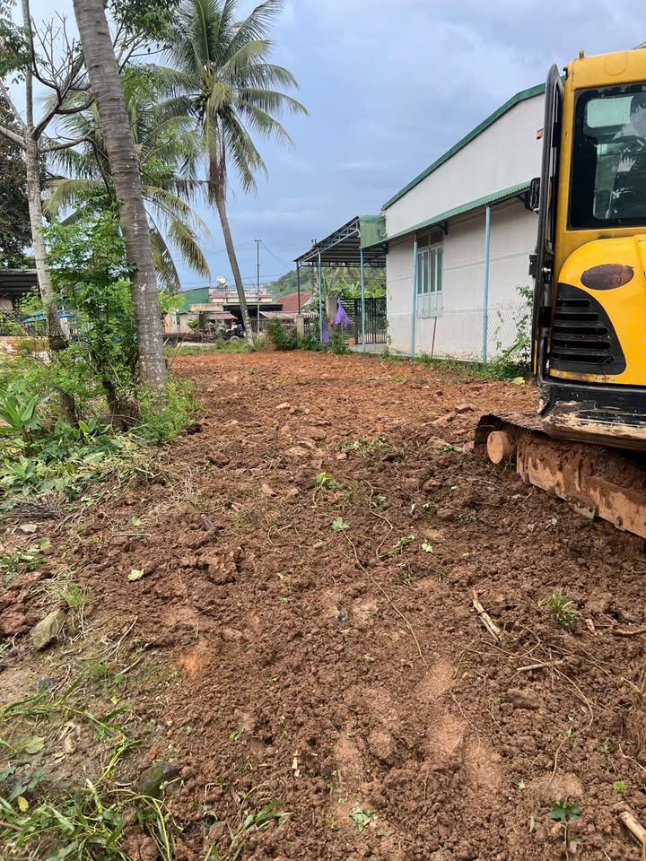 Mặt bằng kinh doanh tại thôn Lâm Trường, Đăk Liêng 210m² - Cơ hội đầu tư hấp dẫn!