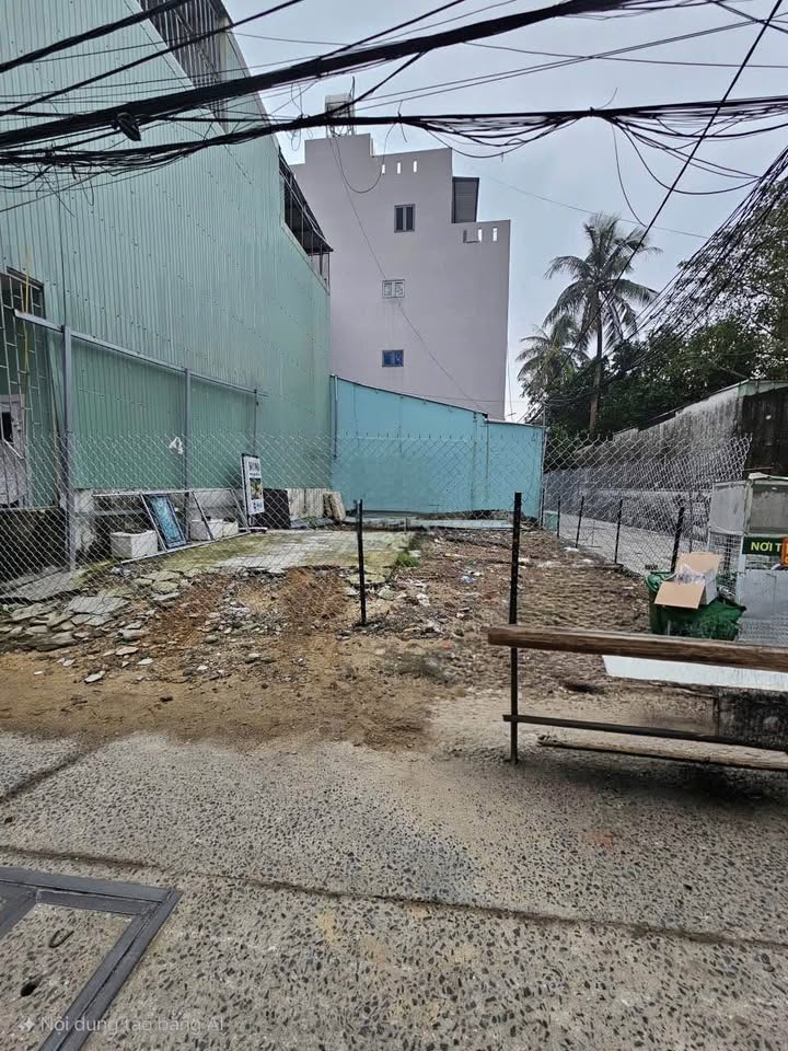 Đất 2 mặt kiệt ô tô Trần Duy Chiến, Sơn Trà 100m² giá 7.4 tỷ - Vị trí đắc địa gần biển!