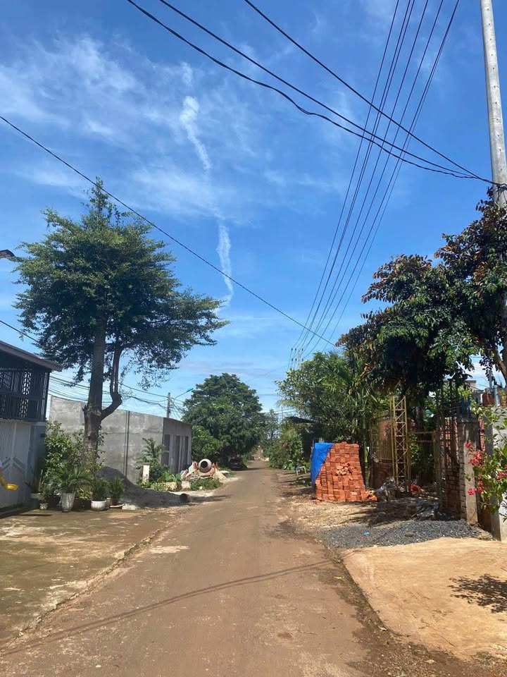 Đất thổ cư Cư Êbur Buôn Ma Thuột 165m² giá 1.68 tỷ - Đầu tư thông minh!