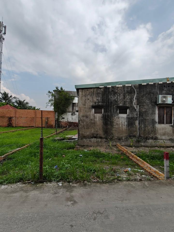 Đất nền Hóc Môn 102m² giá 3.5 tỷ - Mặt tiền nhánh đường Thới Tam Thôn