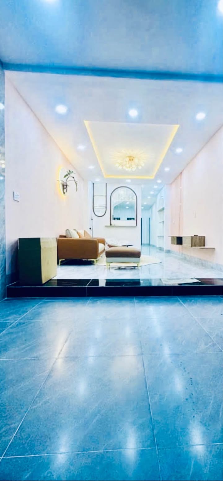 Nhà phố Tân Phú 76m² giá 8 tỷ - Gần chợ Tân Hương, sẵn sàng vào ở!