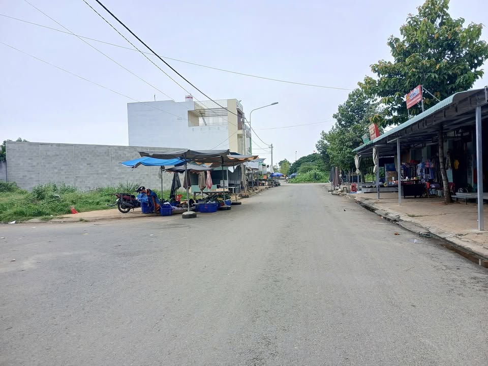 Đất thổ cư hai mặt tiền chợ Phú Long 78m² giá 3.276 tỷ - Kinh doanh đa ngành nghề