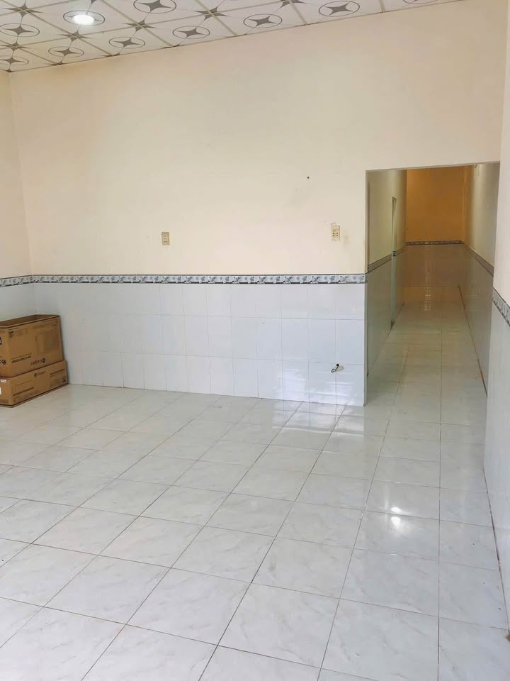 Nhà cho thuê hẻm ô tô đường Hùng Vương - Sóc Trăng - 2 phòng ngủ giá chỉ 3.5 triệu