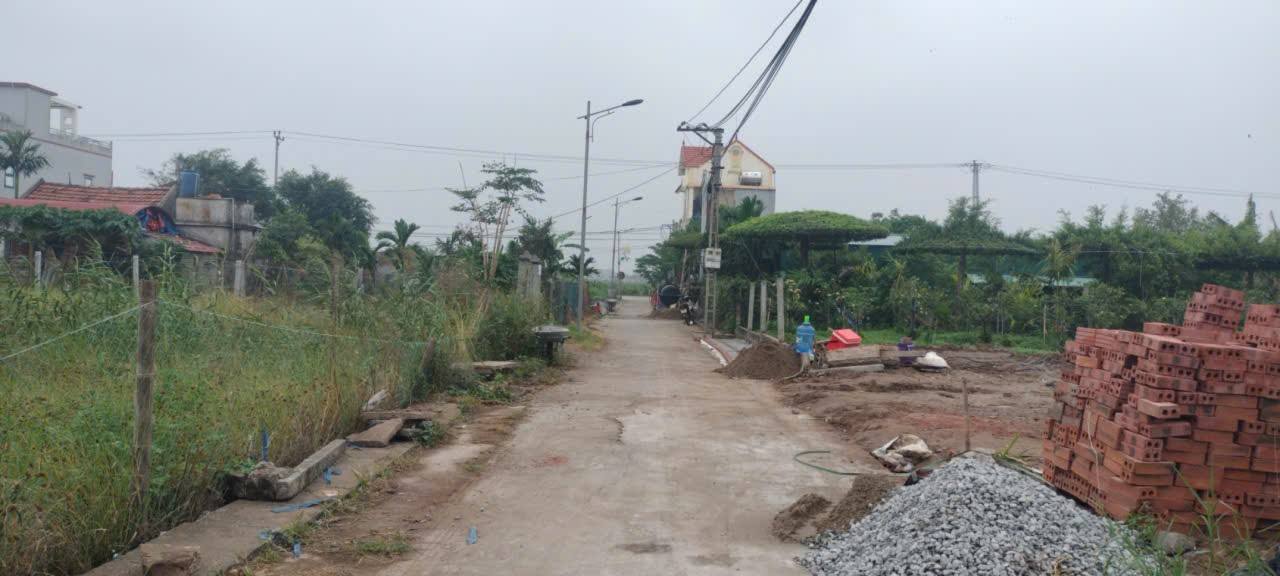 Đất nền Cồn Hải Hậu 242m² giá 1.1 tỷ - Gần biển, tiện ích đầy đủ!