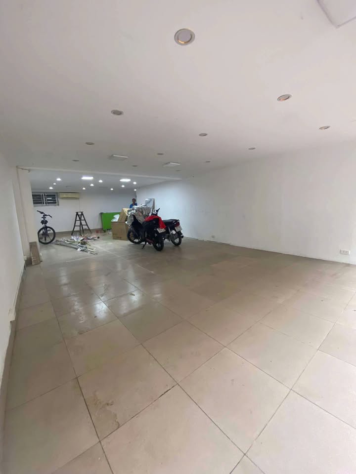 Cho thuê mặt bằng tầng 1 Trần Quang Diệu 60m² - Phù hợp làm văn phòng và kinh doanh!