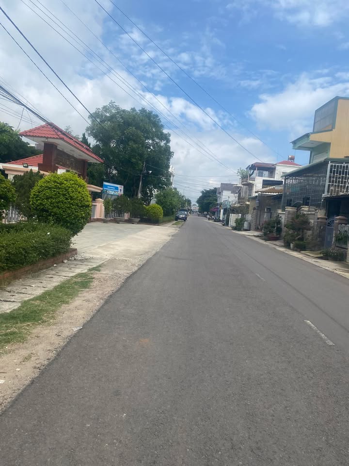 Đất thổ cư mặt tiền Quốc lộ 27 Thạnh Mỹ 360m² giá 3.5 tỷ - Hướng Nam, lưng tựa núi!