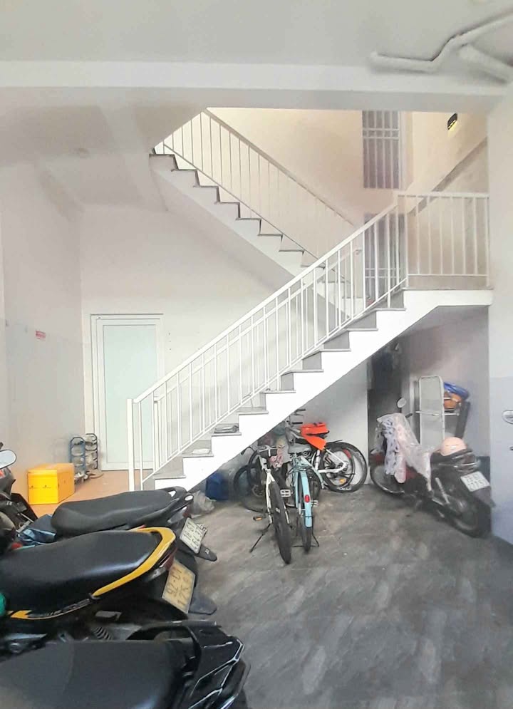 Nhà 4 tầng Hải Châu 55m² giá 5 tỷ - Đầu tư sinh lời ổn định!