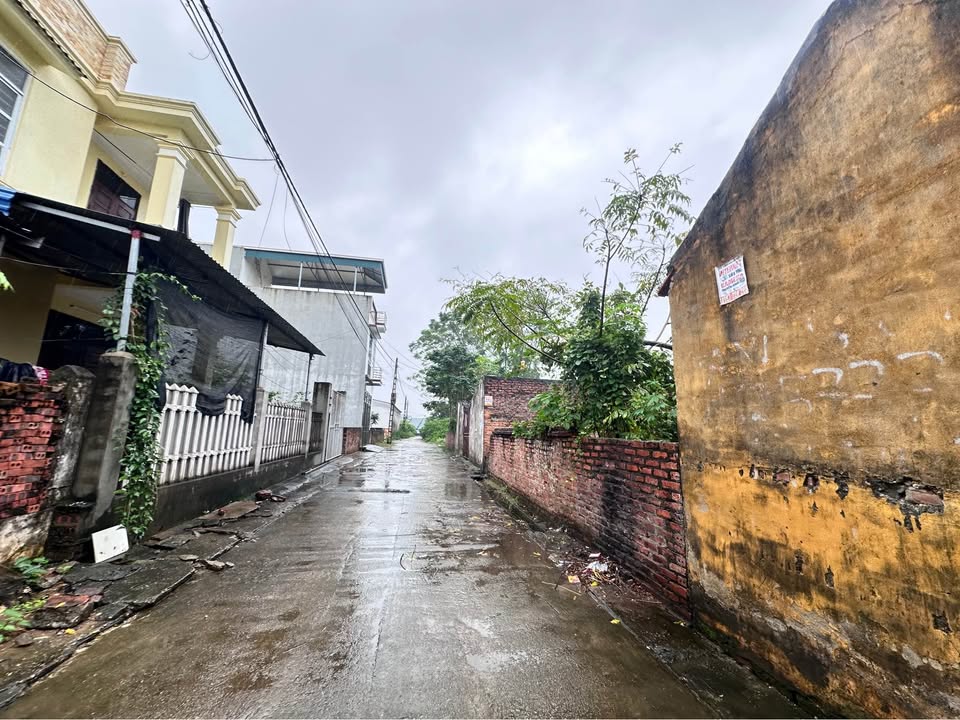 Đất khu tái định cư Thụy Vân, Việt Trì 152,5m² giá thỏa thuận - Đường ô tô tránh, dân cư đông đúc!