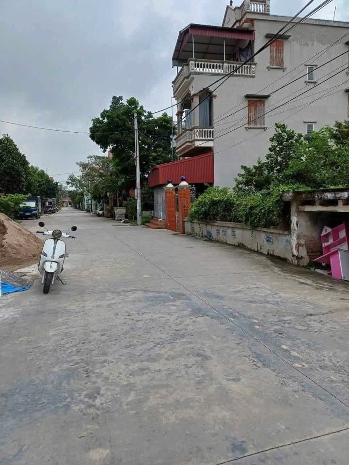 Đất nền góc mặt tiền Nhuận Tây, Bình Giang, Hải Dương 106m² giá 1.8 tỷ - Kinh doanh sầm uất!