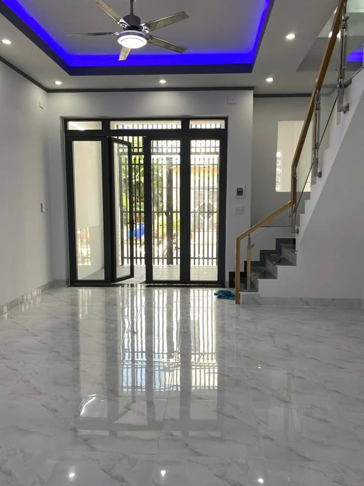 Nhà phố Lavender City Vĩnh Cửu 75m² giá 2.3 tỷ - Sổ hồng riêng chính chủ!